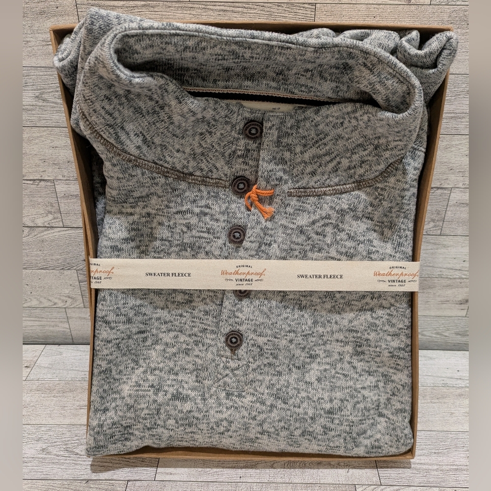 Weatherproof Vintage Gray Sweater with Button Detail Size Large